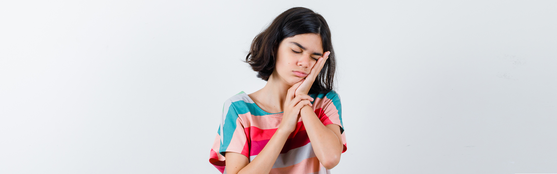 How to Get a Wiggly Tooth Out and Help Your Child Feel Comfortable About It